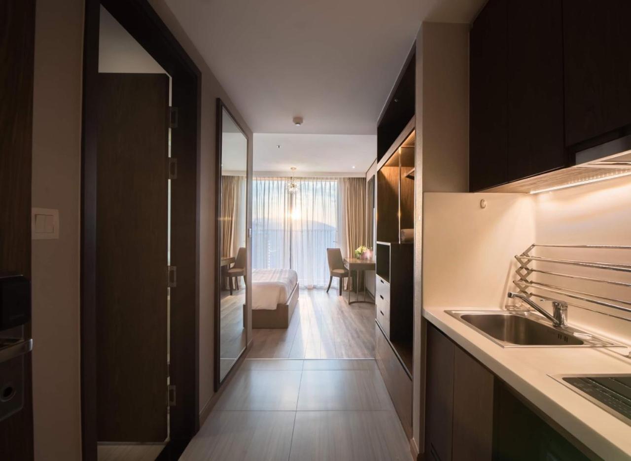 Panorama Oceanfront Suite Nha Trang Exterior photo